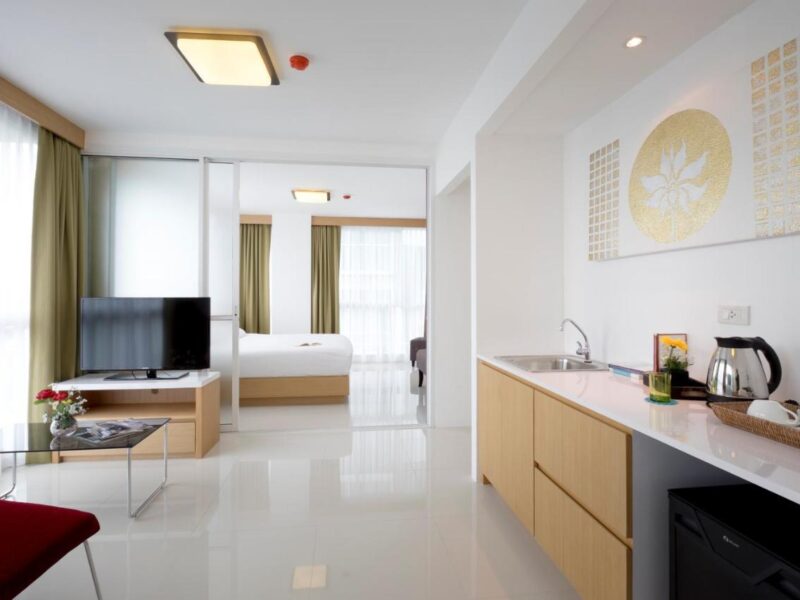 Modern Thai Suites