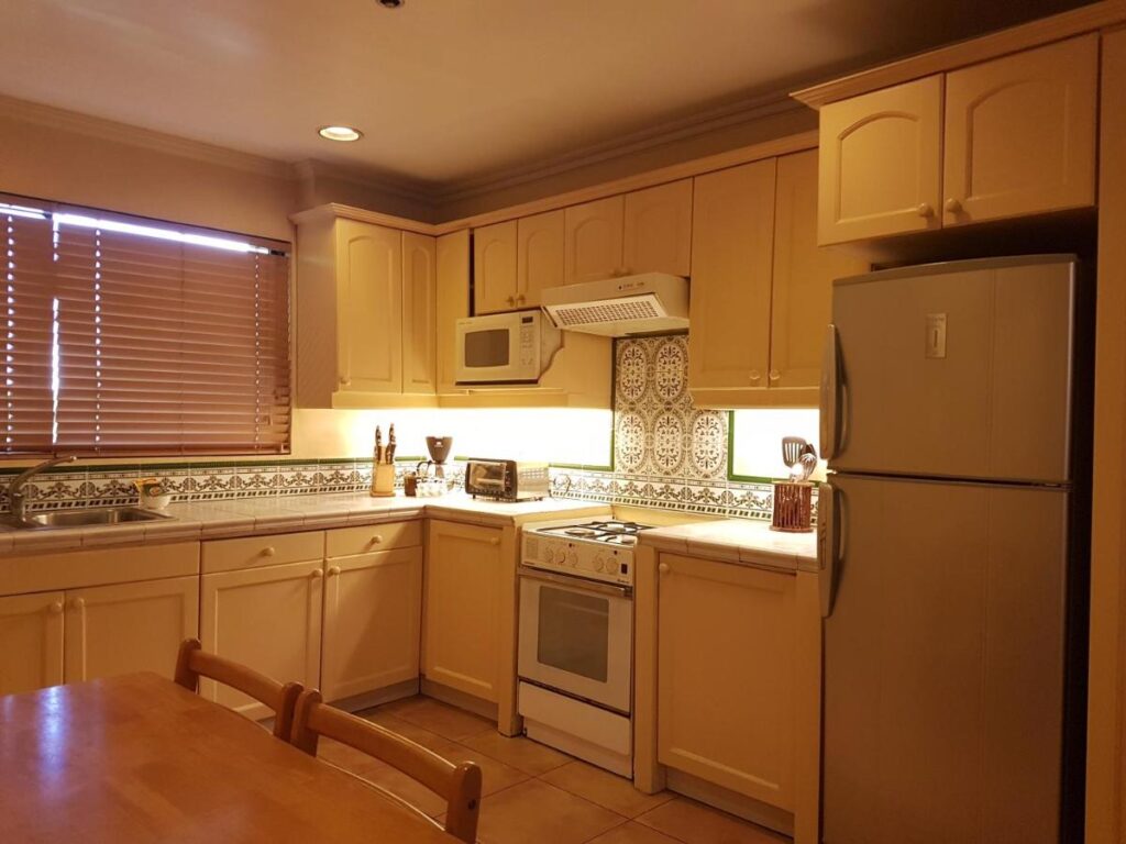 Sophia Suites Residence Hotel Monthly Rental