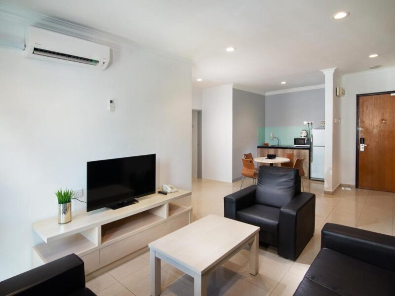 Golden View Serviced Apartments