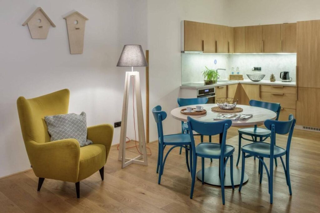 Good christmas trees for apartments