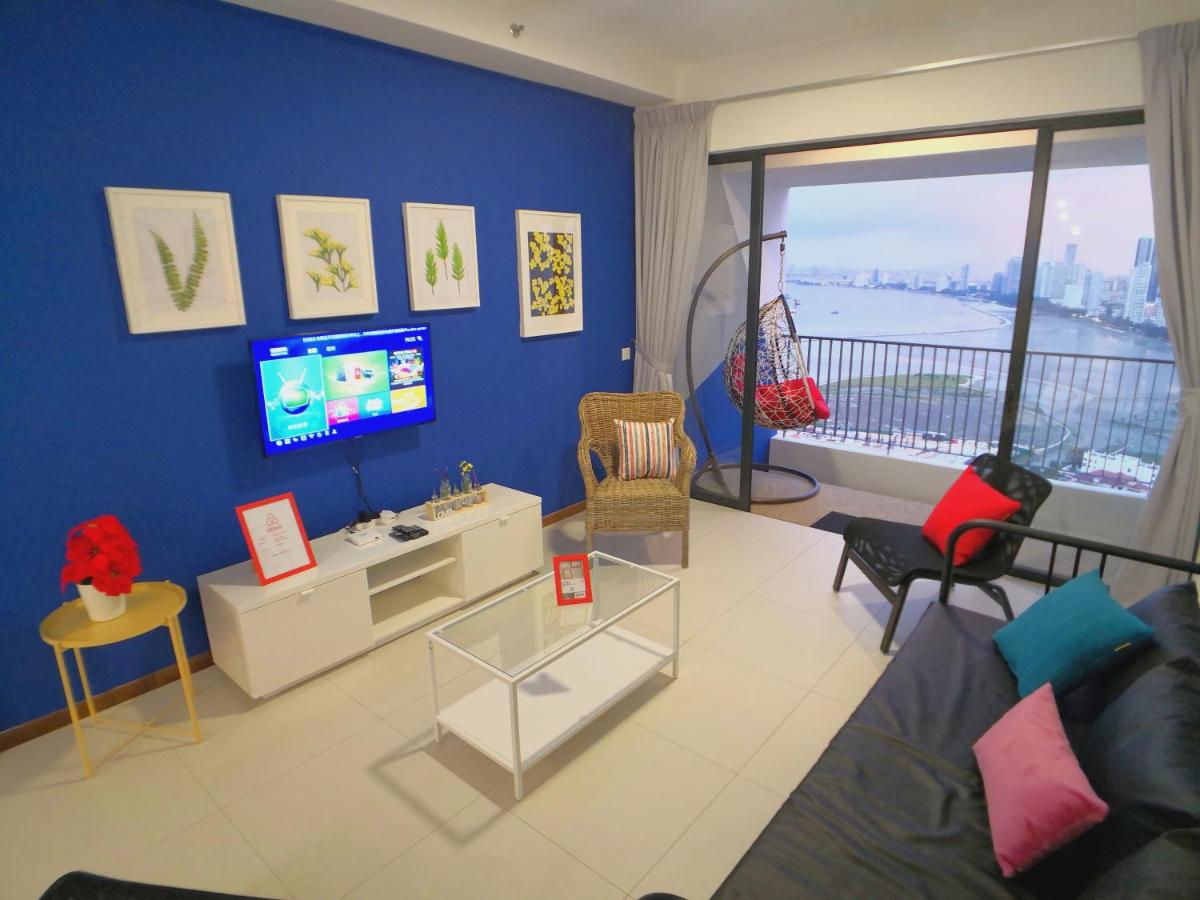 The Landmark by Comfy Monthly Rental