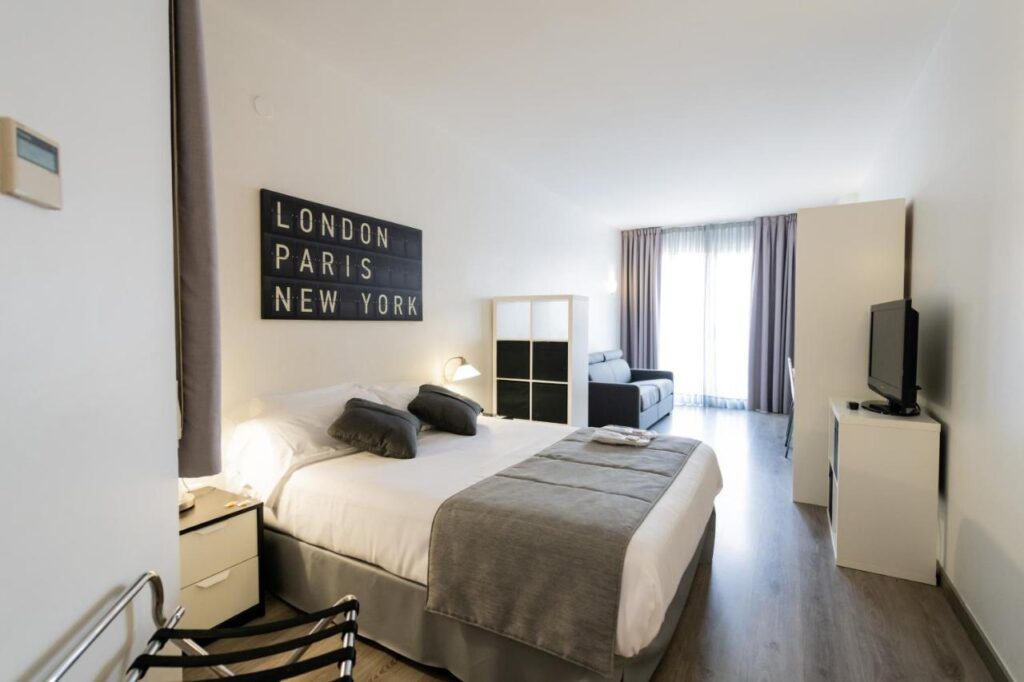 Aparthotel Atenea Calabria Monthly Rental