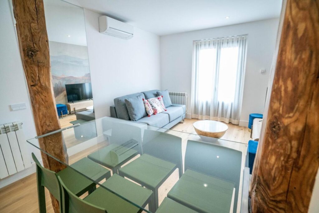 SmartRental Madrid Gran Via Apartments Monthly Rental